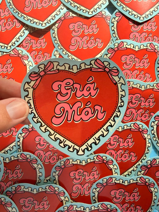 Gra Mor (Big Love) Heart Sticker